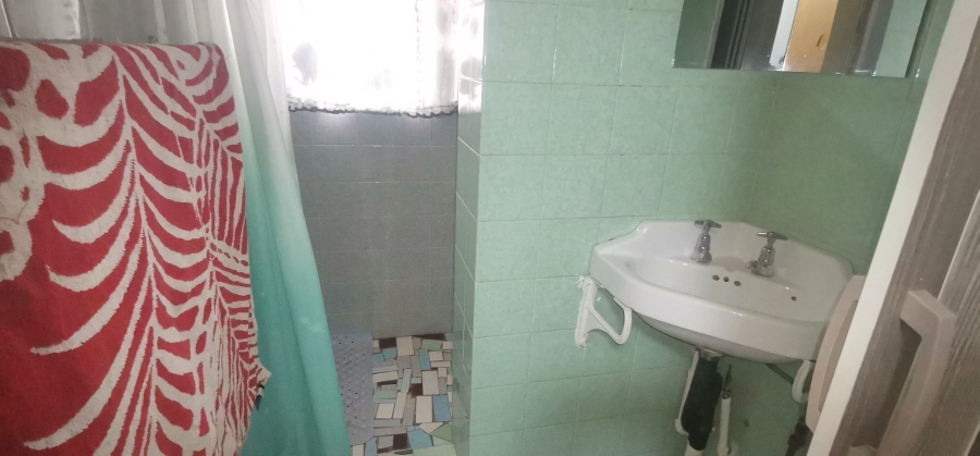 4 Bedroom Property for Sale in Roosheuwel North West